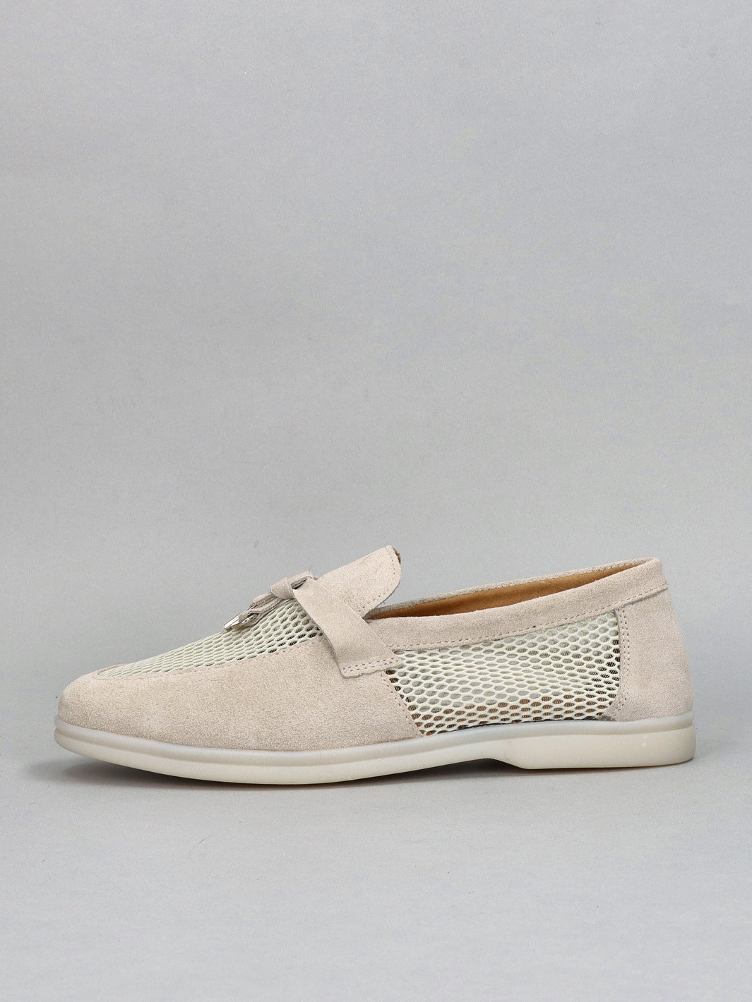 SUEDE LOW SHOES - BEIGE