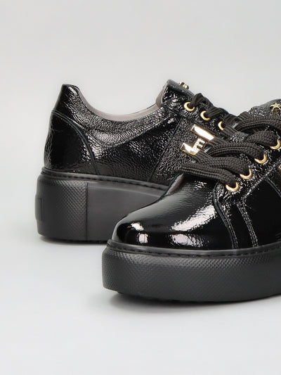 LEATHER SNEAKER - BLACK