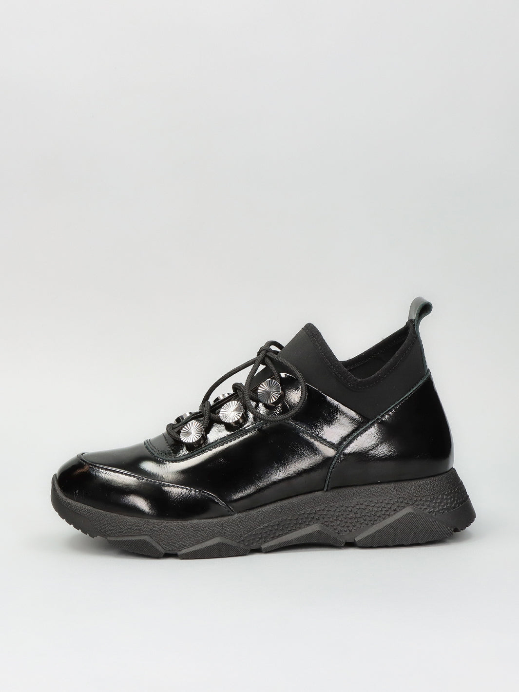 LEATHER SNEAKER - BLACK