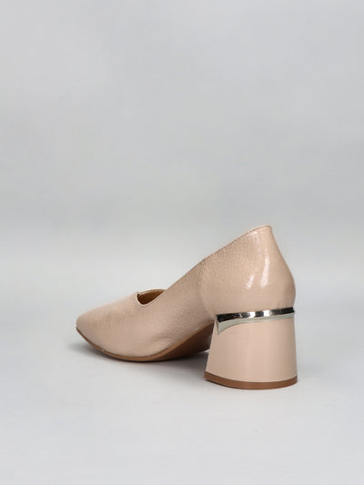 LEATHER PUMPS - BEIGE