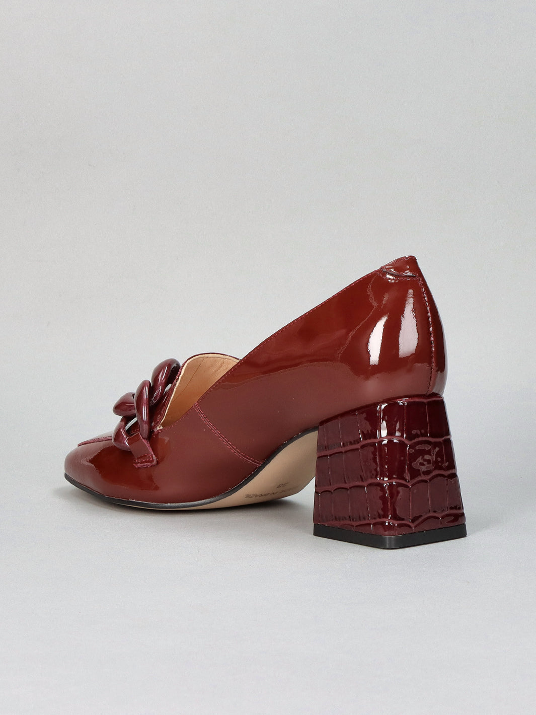 LEATHER PUMPS - BURGUNDY