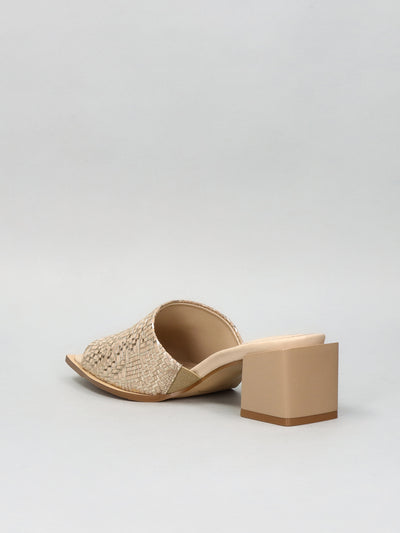 LEATHER SLIPPERS - BEIGE