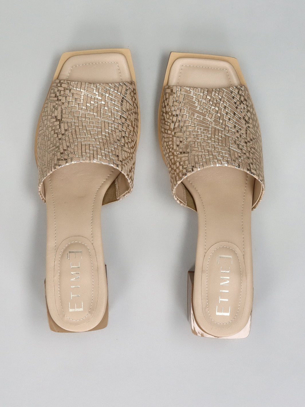 LEATHER SLIPPERS - BEIGE