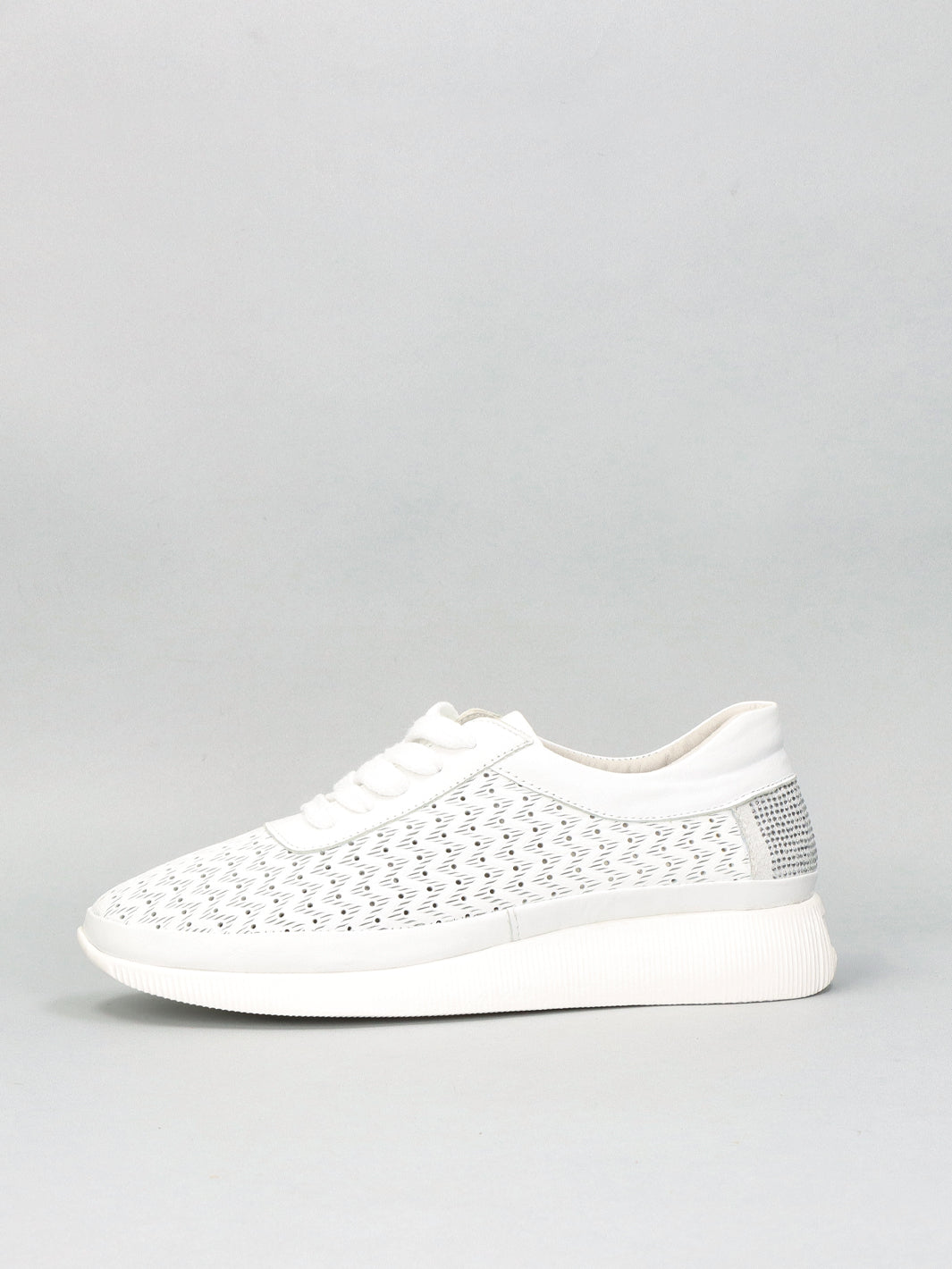 LEATHER SNEAKER - WHITE