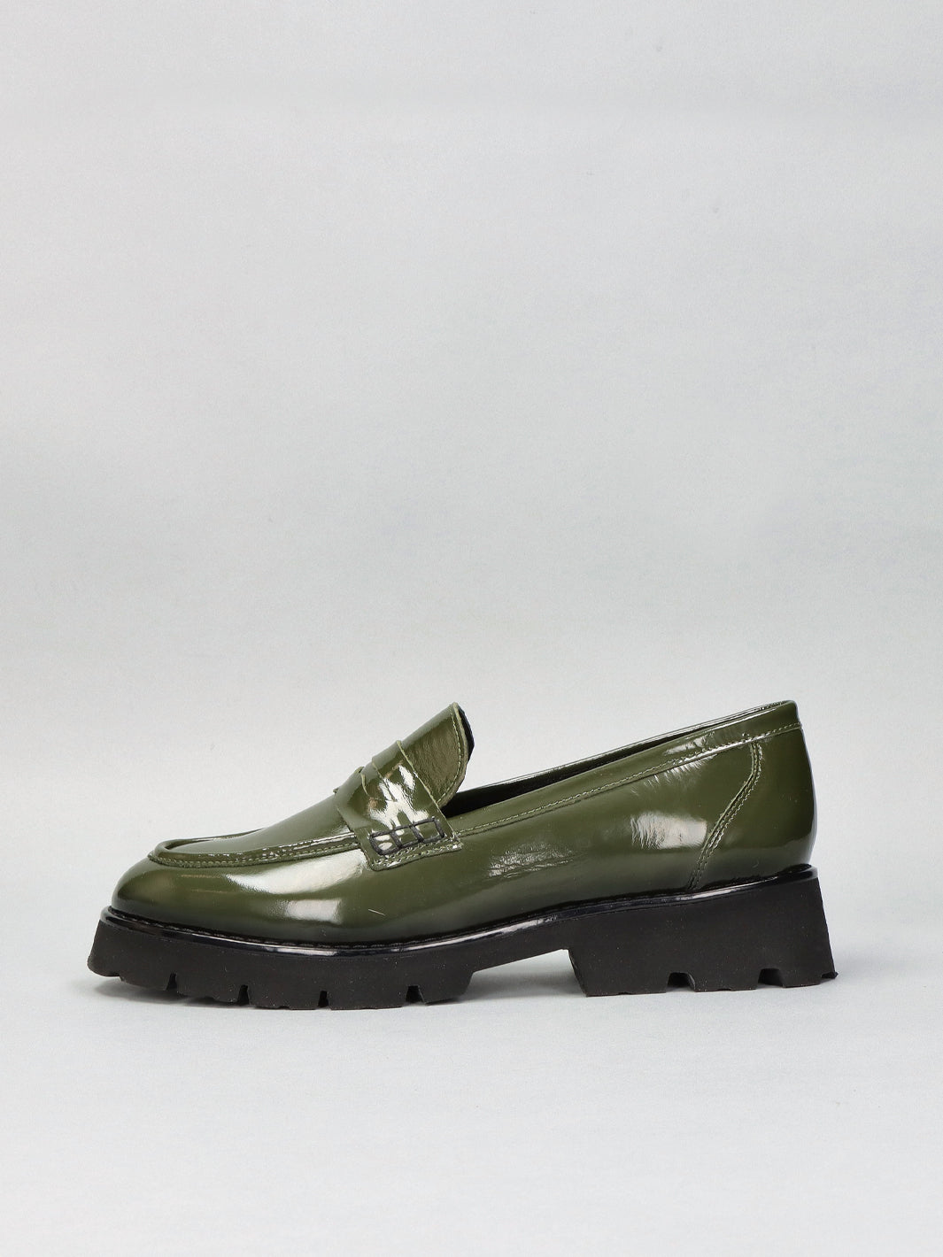 LEATHER LOW SHOES - OLIVE