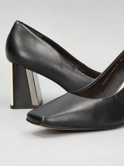 LEATHER PUMPS - BLACK