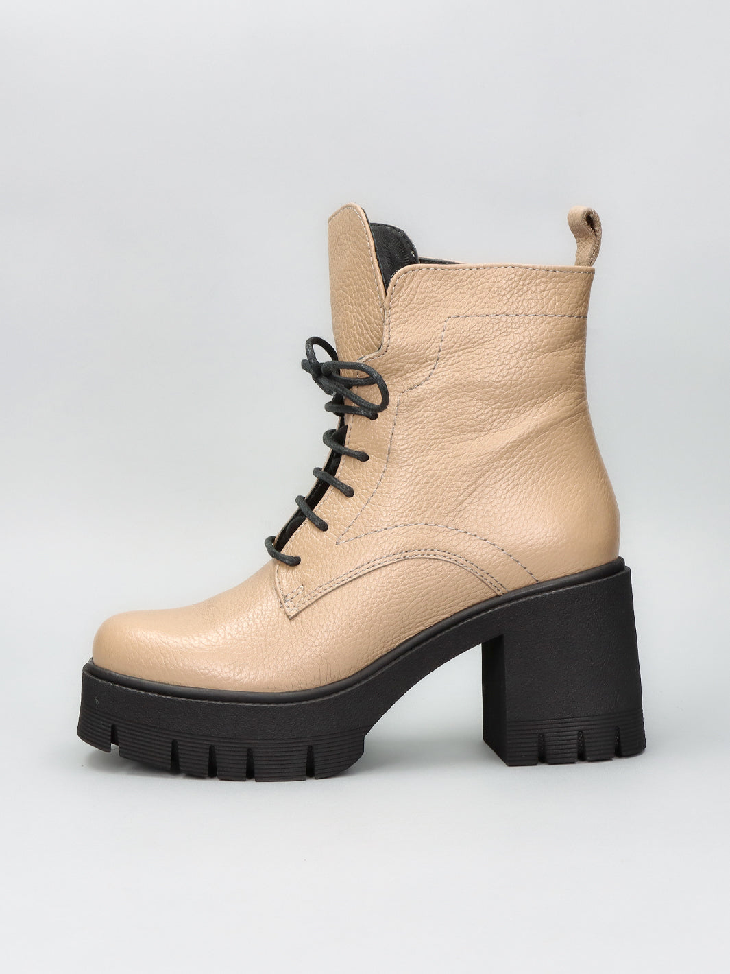 LEATHER ANKLE BOOTS - BEIGE