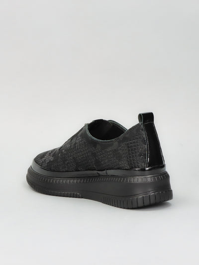 LEATHER SNEAKER - BLACK