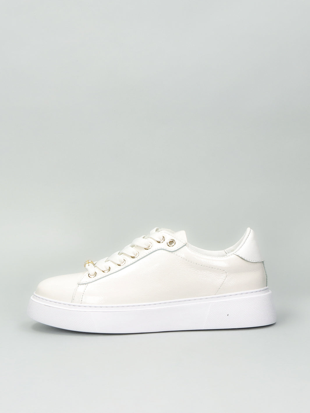 LEATHER SNEAKER - WHITE