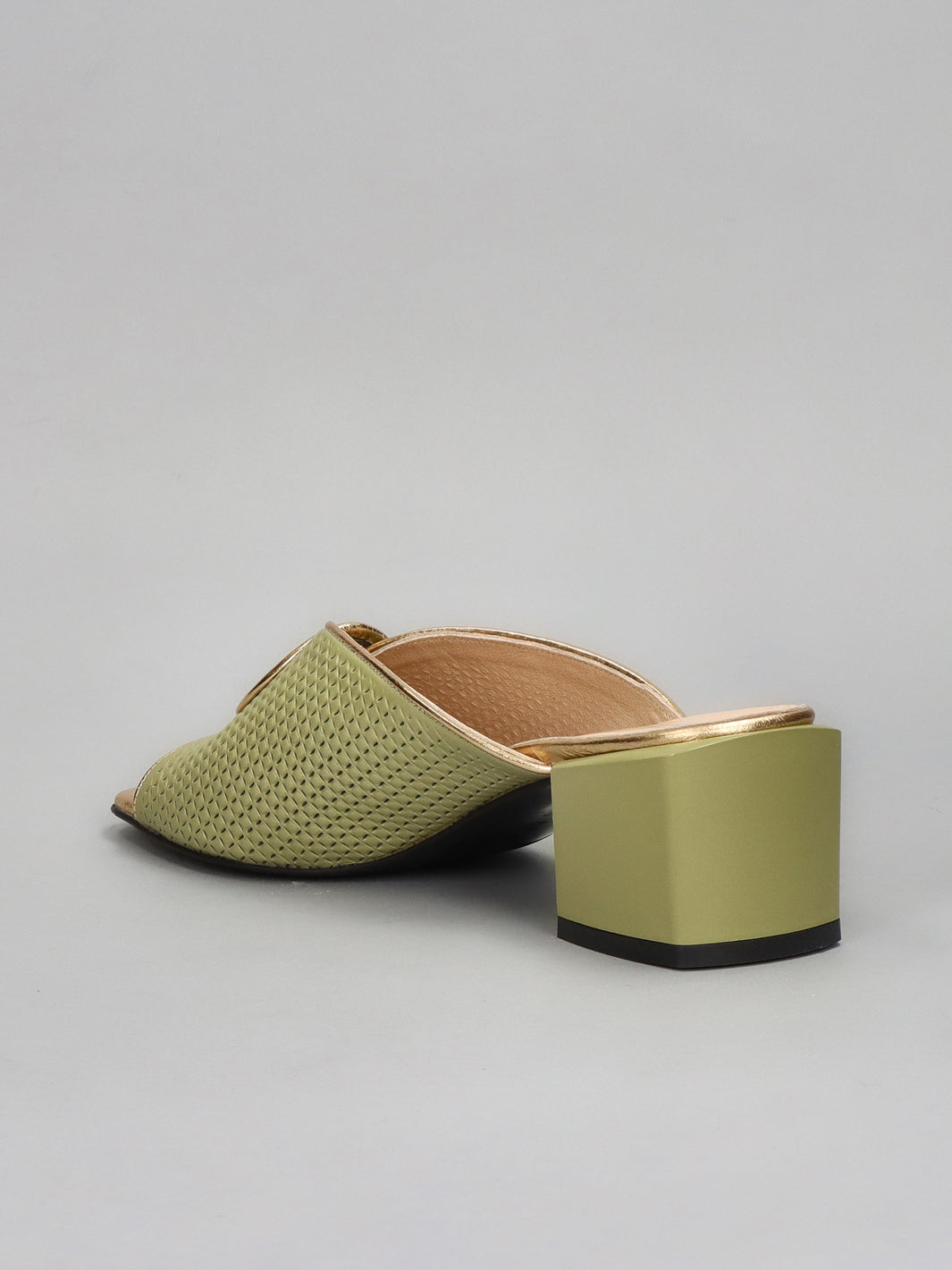 LEATHER SLIPPERS - OLIVE