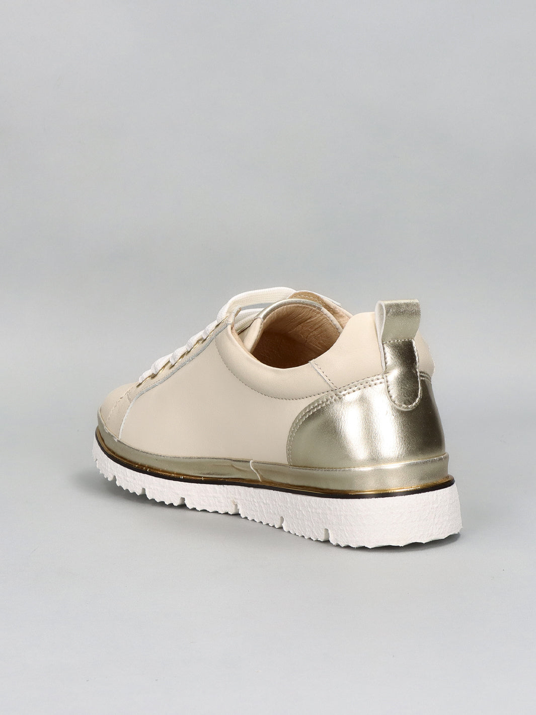 LEATHER SNEAKER - BEIGE