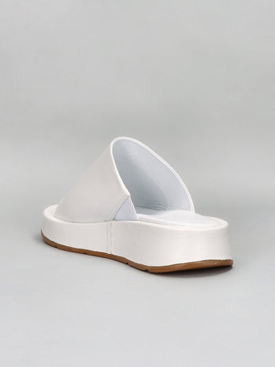 LEATHER SLIPPERS - WHITE