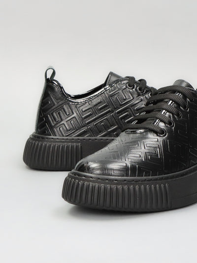 LEATHER SNEAKER - BLACK