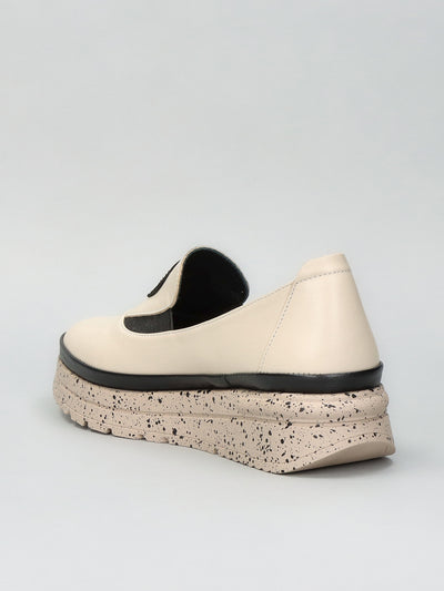 LEATHER LOW SHOES - BEIGE