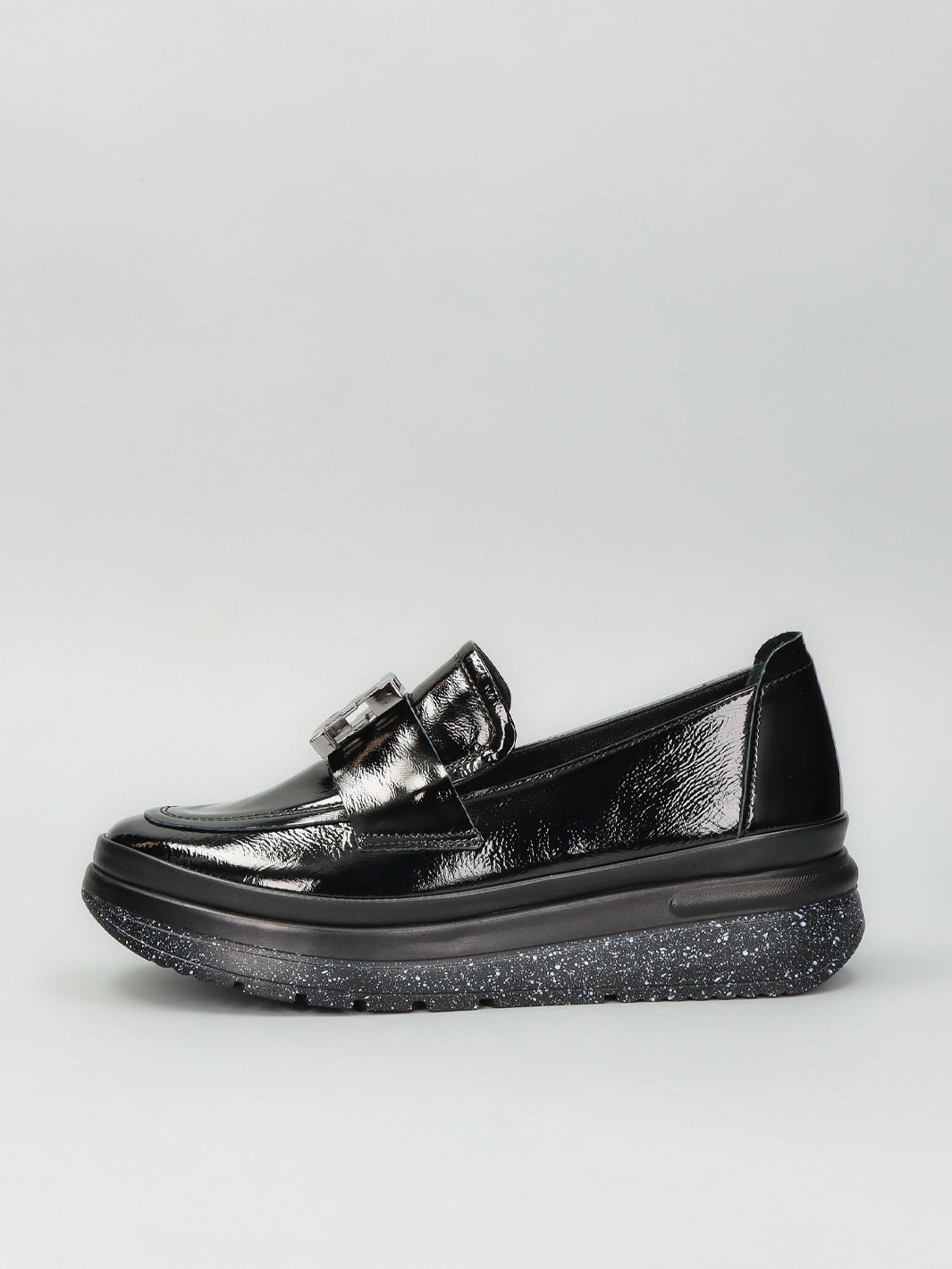 LEATHER LOW SHOES - BLACK