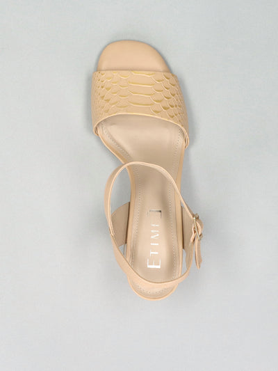 LEATHER SANDALS - BEIGE