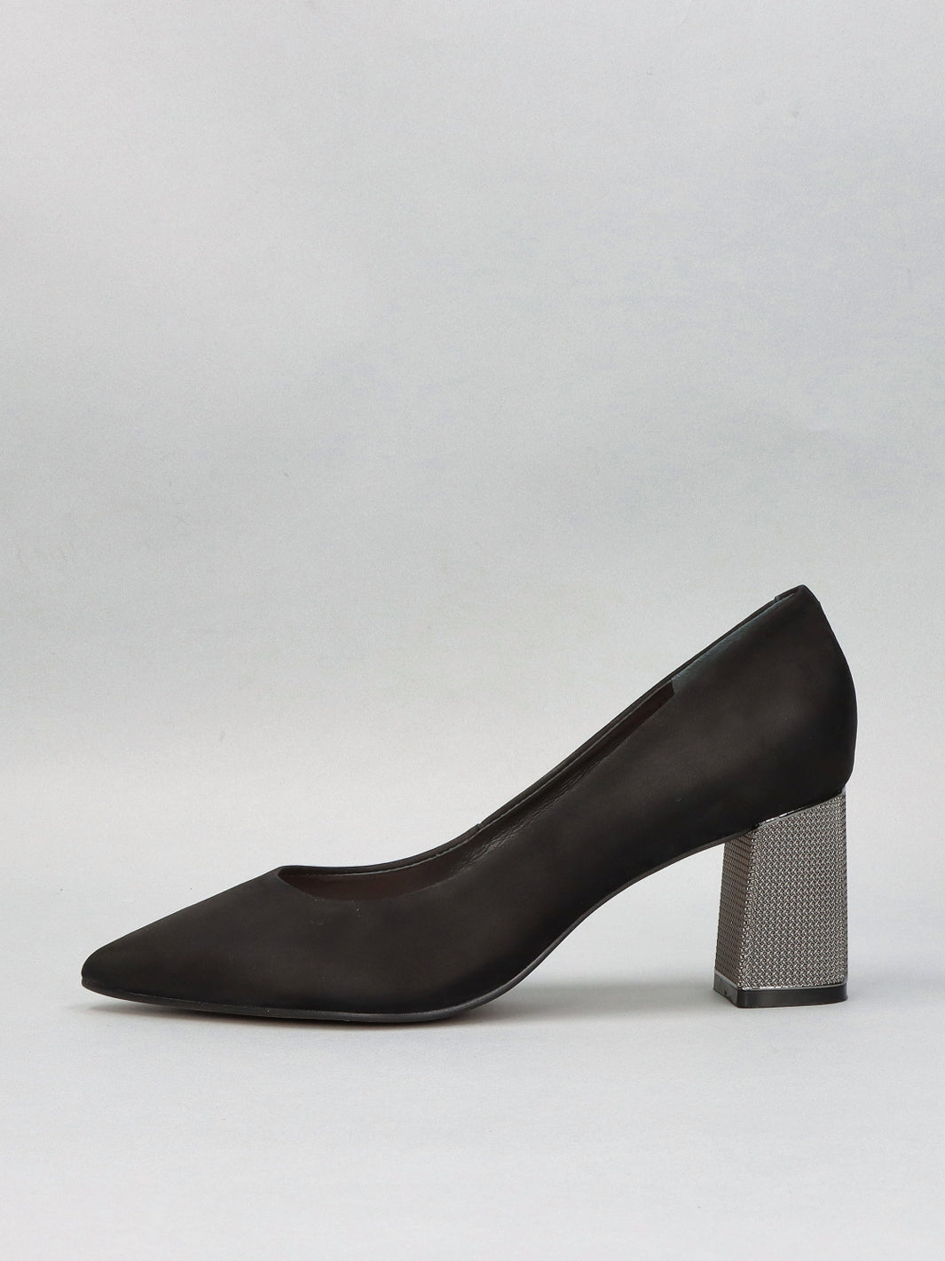 NUBUCK PUMPS - BLACK